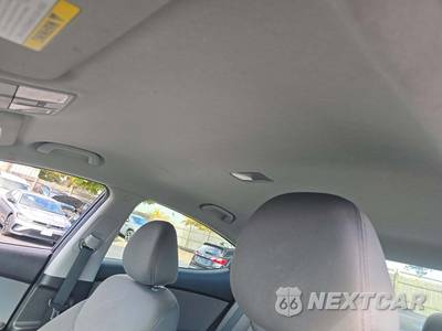 2012 Hyundai Elantra GLS Sedan - zdjęcie 8 z 27 - miniatura