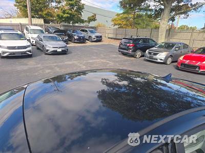 2012 Hyundai Elantra GLS Sedan - zdjęcie 9 z 27 - miniatura