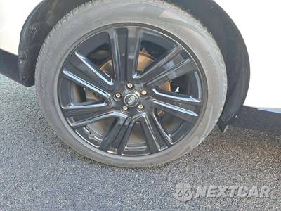 2023 Land Rover Range Rover SE - zdjęcie 21 z 25 - miniatura