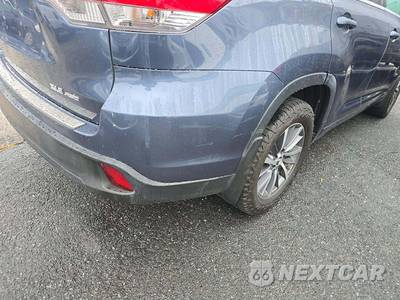 2018 Toyota Highlander XLE - zdjęcie 22 z 31 - miniatura