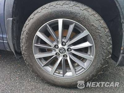 2018 Toyota Highlander XLE - zdjęcie 31 z 31 - miniatura