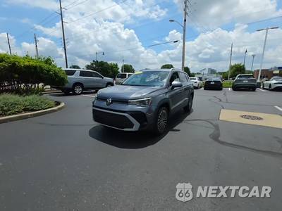2025 Volkswagen Taos SE - zdjęcie 1 z 22 - miniatura