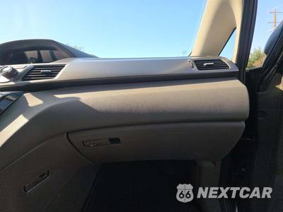 2015 Honda Odyssey EX-L w/RES 118.1" WB - zdjęcie 20 z 28 - miniatura
