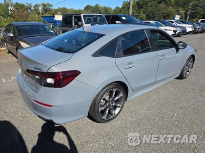 2025 Honda Civic Sedan Hybrid Sport Touring - zdjęcie 3 z 22 - miniatura