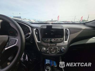 2020 Chevrolet Malibu LS 1LS - zdjęcie 10 z 32 - miniatura