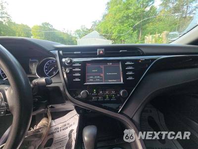 2018 Toyota Camry LE - zdjęcie 10 z 30 - miniatura