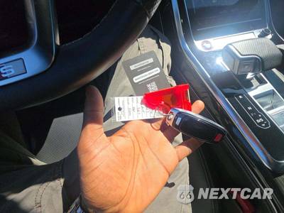 2023 Audi SQ7 Premium Plus - zdjęcie 8 z 24 - miniatura