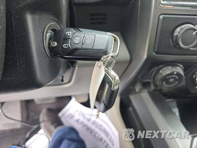 2017 Ford F-150 XLT Crew Cab Short Bed - zdjęcie 5 z 23 - miniatura
