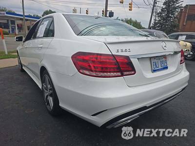 2014 Mercedes-Benz E 350 4MATIC Sedan - zdjęcie 2 z 27 - miniatura