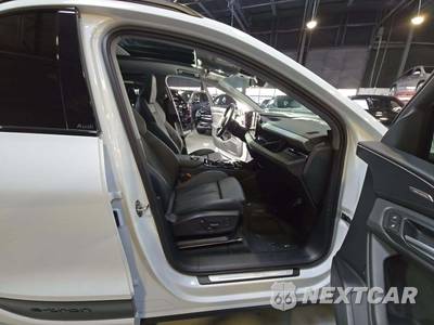 2025 Audi Q6 e-tron Premium - zdjęcie 18 z 21 - miniatura