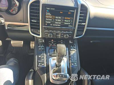 2014 Porsche Cayenne Turbo S - zdjęcie 10 z 22 - miniatura