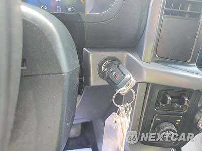 2025 Ford F-150 XLT Crew Cab Short Bed - zdjęcie 5 z 20 - miniatura