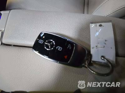 2021 Mercedes-Benz E 350 4MATIC Sedan - zdjęcie 8 z 27 - miniatura