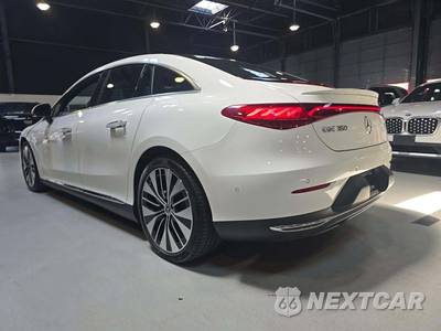 2023 Mercedes-Benz EQE 350 4MATIC Sedan - zdjęcie 2 z 24 - miniatura