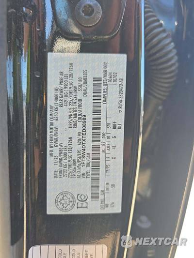 2026 Ford Super Duty F-450 Lariat Crew Cab Long Bed DRW - zdjęcie 2 z 19 - miniatura