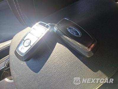 2019 Ford Explorer Limited - zdjęcie 8 z 26 - miniatura