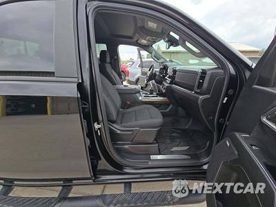 2024 Chevrolet Silverado 1500 RST Crew Cab Medium Bed 1SP - zdjęcie 18 z 24 - miniatura