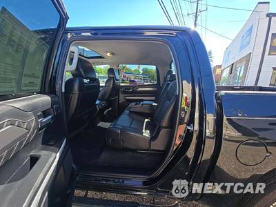 2021 Toyota Tundra Platinum Crew Cab Short Bed - zdjęcie 13 z 27 - miniatura