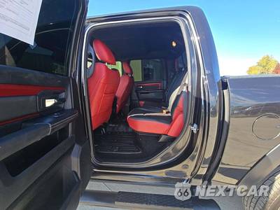 2017 Ram 1500 Rebel Crew Cab Short Bed - zdjęcie 10 z 22 - miniatura