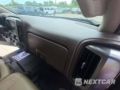 2018 Chevrolet Silverado 1500 LTZ Extended Cab Medium Bed 1LZ - zdjęcie 16 z 23 - miniatura