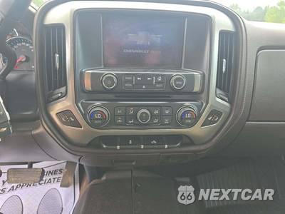 2018 Chevrolet Silverado 1500 LTZ Extended Cab Medium Bed 1LZ - zdjęcie 7 z 23 - miniatura