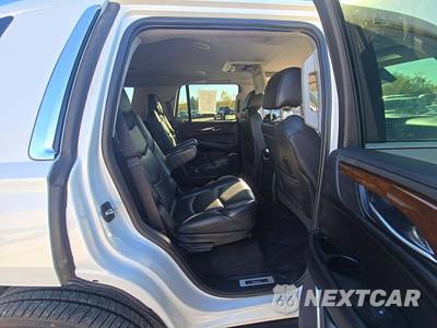2020 Cadillac Escalade Premium Luxury - zdjęcie 14 z 22 - miniatura