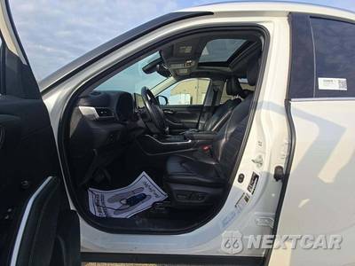 2021 Toyota Highlander XLE - zdjęcie 3 z 22 - miniatura