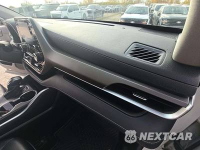 2021 Toyota Highlander XLE - zdjęcie 17 z 22 - miniatura