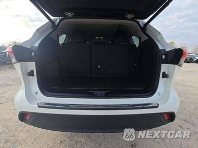 2021 Toyota Highlander XLE - zdjęcie 12 z 22 - miniatura