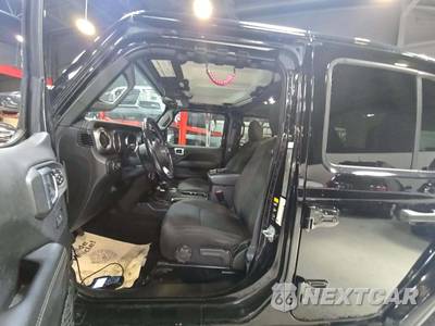 2020 Jeep Wrangler Unlimited Sahara - zdjęcie 6 z 26 - miniatura
