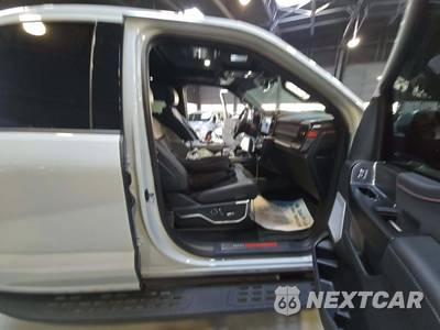 2026 Ford F-150 Raptor Crew Cab Short Bed - zdjęcie 18 z 20 - miniatura