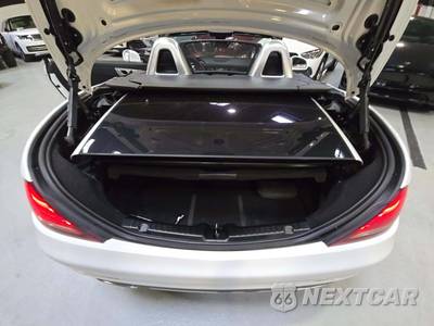2017 Mercedes-Benz SLC 300 - zdjęcie 13 z 20 - miniatura
