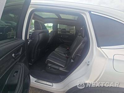 2024 Acura MDX w/Platinum Elite Pkg - zdjęcie 10 z 19 - miniatura