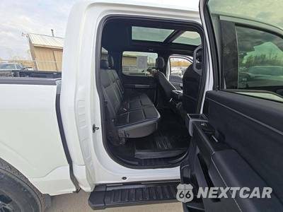 2022 Ford F-150 XLT Crew Cab Short Bed - zdjęcie 13 z 21 - miniatura
