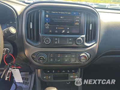 2022 GMC Canyon AT4 Crew Cab Long Bed w/Leather - zdjęcie 7 z 19 - miniatura