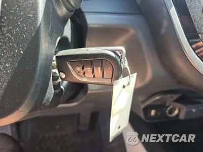 2018 Toyota Camry SE - zdjęcie 8 z 24 - miniatura