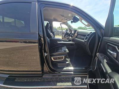 2022 Ram 1500 Laramie Crew Cab Short Bed - zdjęcie 15 z 18 - miniatura