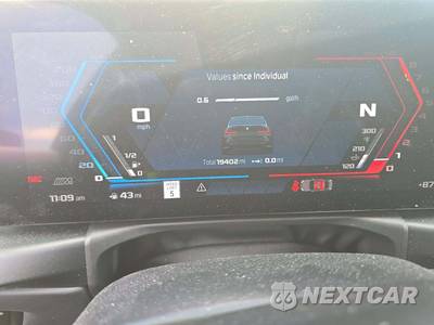 2023 BMW M3 Sedan - zdjęcie 6 z 21 - miniatura