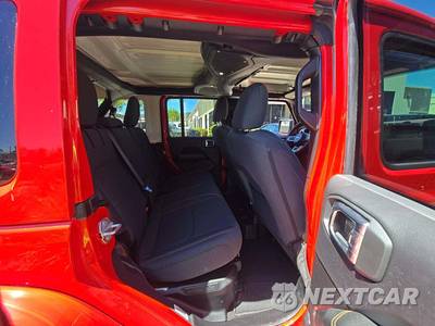 2025 Jeep Wrangler 4xe 4 Door Sahara - zdjęcie 16 z 23 - miniatura