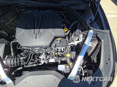 2026 Genesis G70 2.5T - zdjęcie 18 z 20 - miniatura