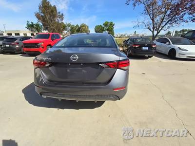 2025 Nissan Sentra SV - zdjęcie 4 z 23 - miniatura