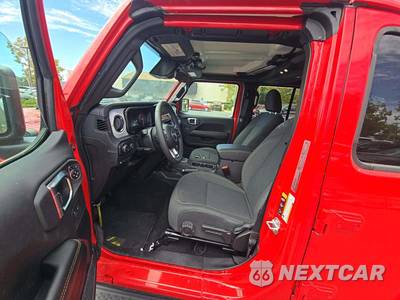 2025 Jeep Wrangler 4xe 4 Door Sahara - zdjęcie 3 z 20 - miniatura