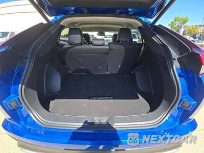 2026 Mitsubishi Eclipse Cross SE - zdjęcie 11 z 20 - miniatura