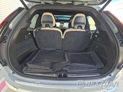 2026 Volvo XC90 B6 Plus 7-Passenger - zdjęcie 12 z 21 - miniatura