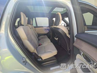 2026 Volvo XC90 B6 Plus 7-Passenger - zdjęcie 14 z 21 - miniatura
