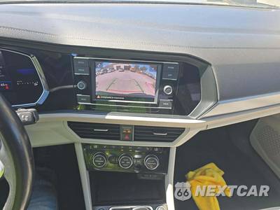 2022 Volkswagen Jetta SE - zdjęcie 10 z 23 - miniatura