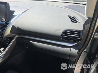 2026 Mitsubishi Eclipse Cross SE - zdjęcie 16 z 19 - miniatura