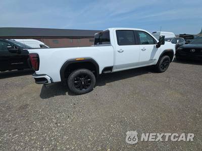 2026 GMC Sierra 3500HD AT4 Crew Cab Medium Bed - zdjęcie 4 z 23 - miniatura