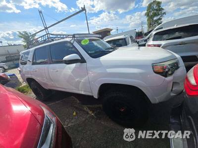2020 Toyota 4Runner TRD Off-Road - zdjęcie 4 z 27 - miniatura