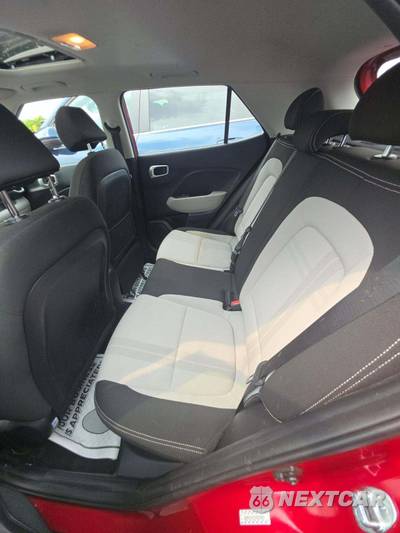 2023 Hyundai Venue SEL - zdjęcie 13 z 29 - miniatura